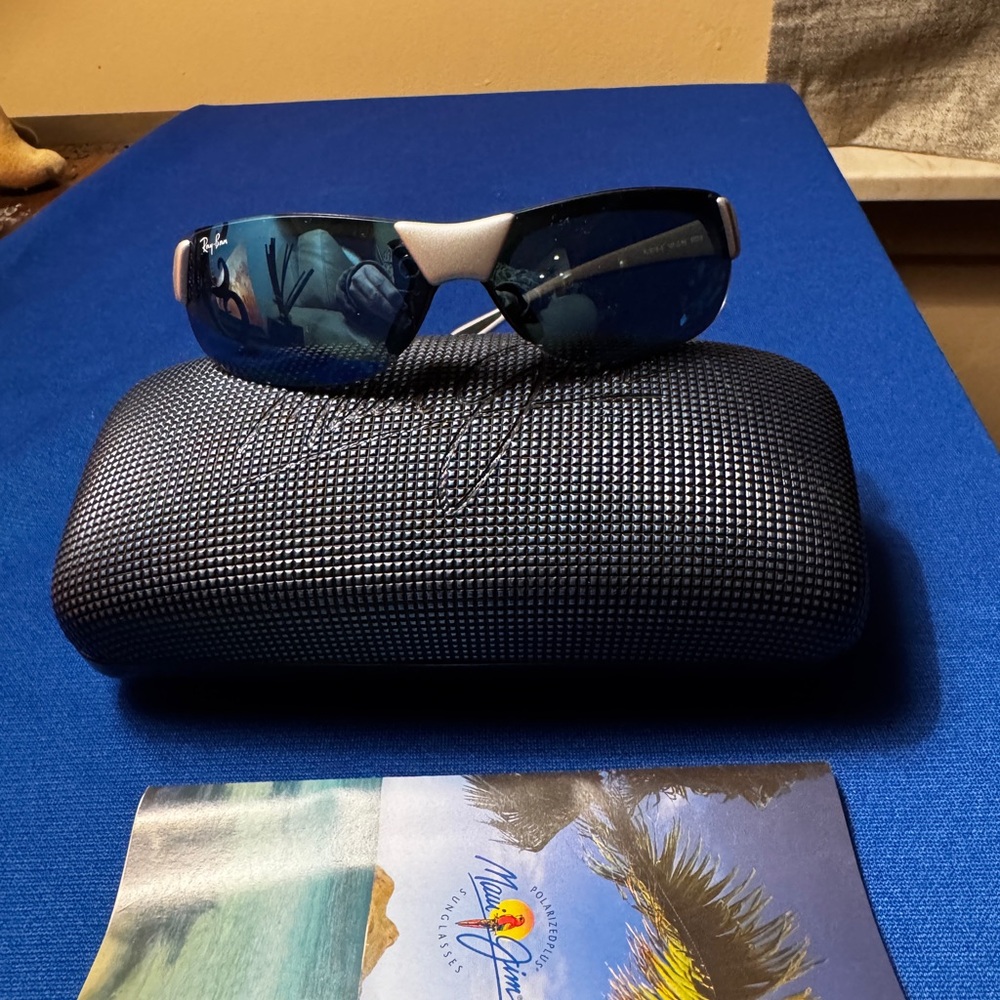 Maui Jim Ray-Ban Kids Sunglasses with Blue Lenses